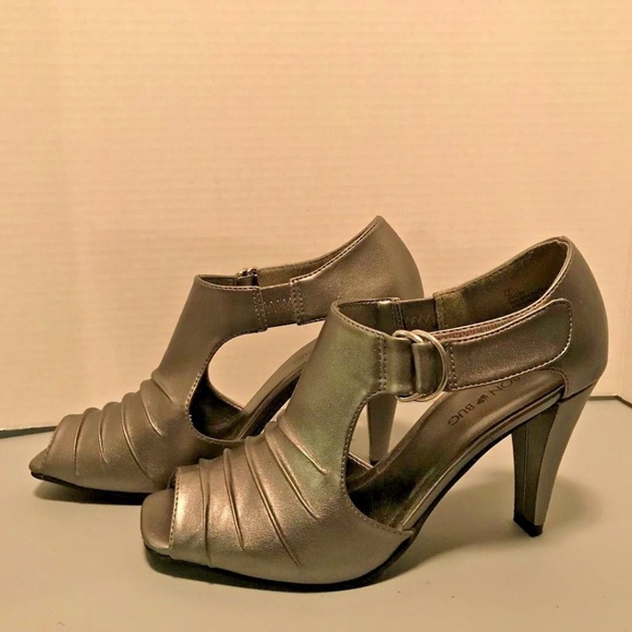 Fashion Bug Fiona Open Toe Pumps - Picture 3 of 5